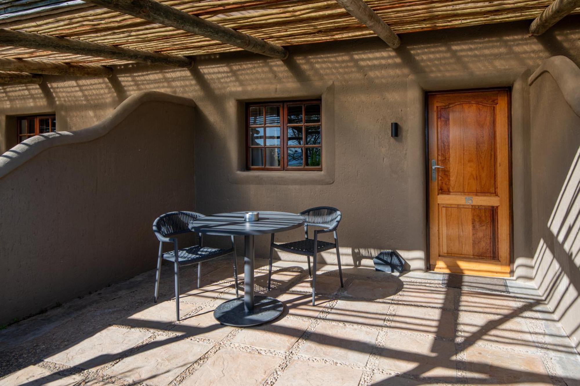 Garden Route Game Lodge Albertinia Exterior photo